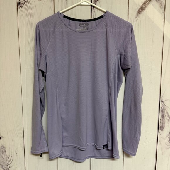 Patagonia Tops - Patagonia Capilene Lightweight Crew Medium Lilac Purple Baselayer EUC